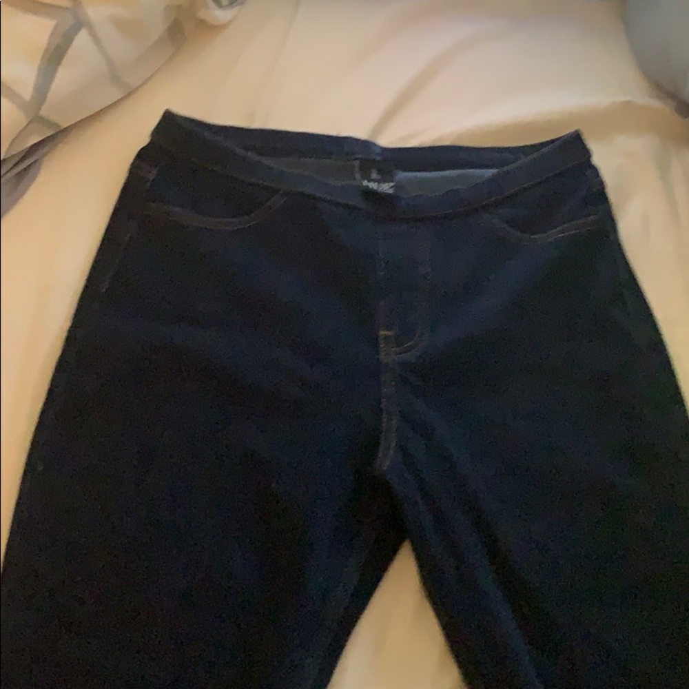 Brand new kids hue leggings